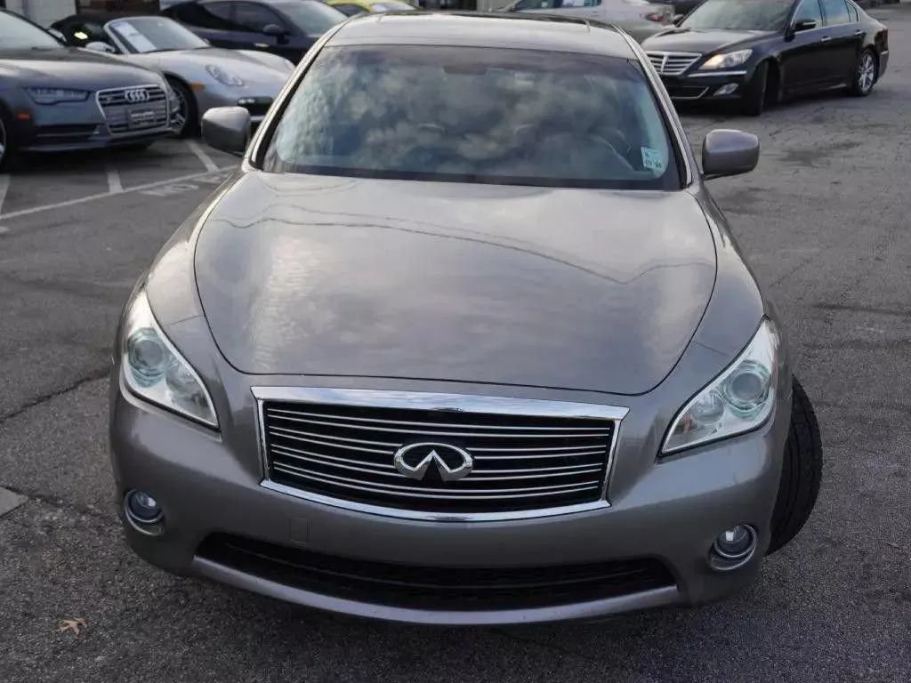 Used 2011 INFINITI M37 w/ Premium Pkg RWD image 12