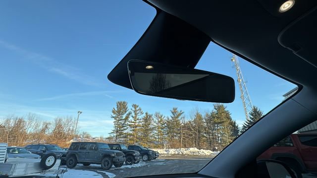 Used 2026 Tesla Model Y Long Range image 25