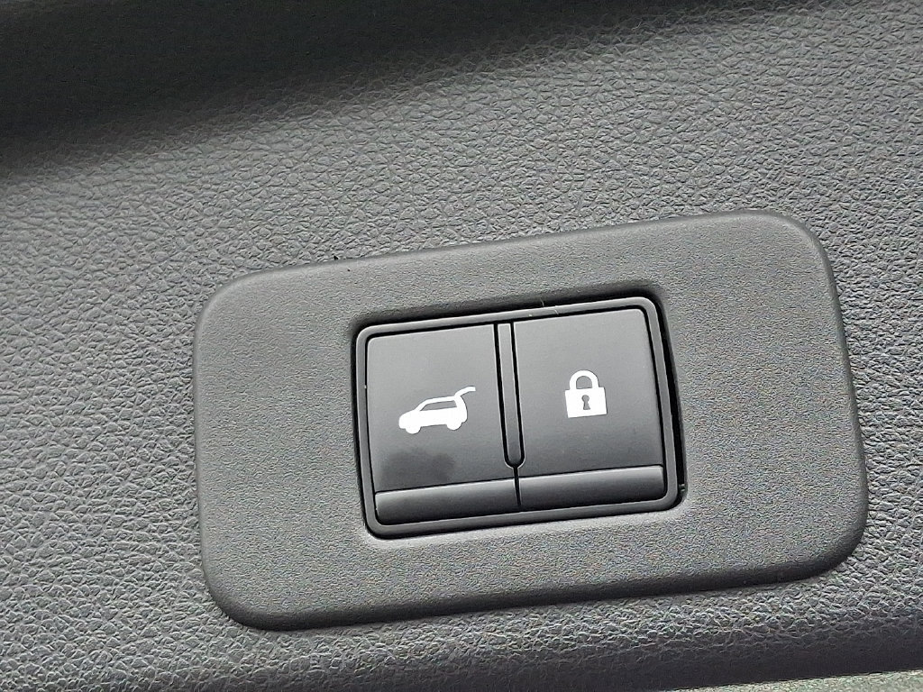Certified 2025 Nissan Murano SL AWD/4WD image 32