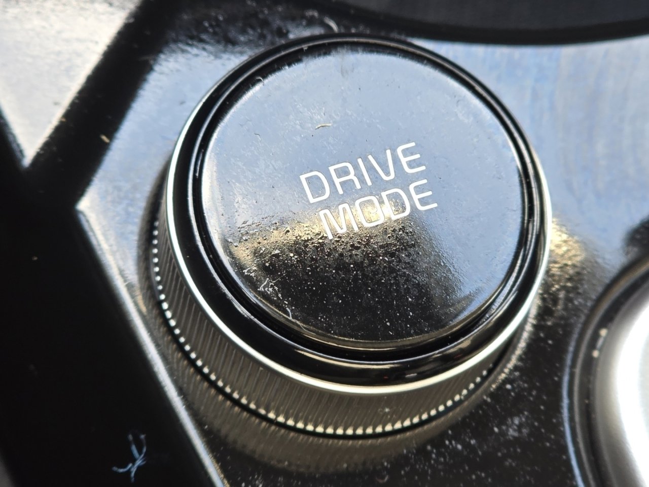 Used 2025 Kia Seltos EX w/ EX Sunroof Package image 10