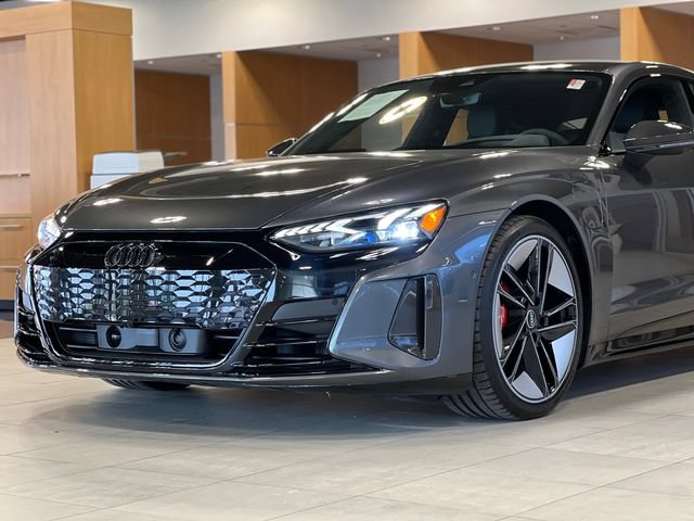 Used 2022 Audi RS e-tron GT AWD/4WD image 40