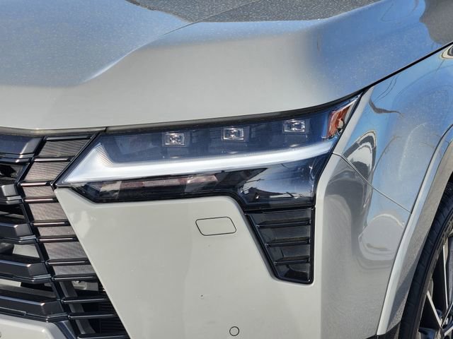 Used 2024 Lexus GX 550 550 Luxury w/ Accessory Package (Z1) image 9