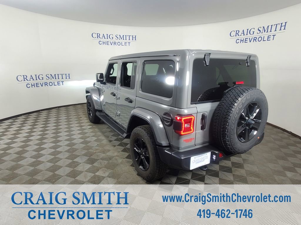 Used 2022 Jeep Wrangler Unlimited Sahara image 3