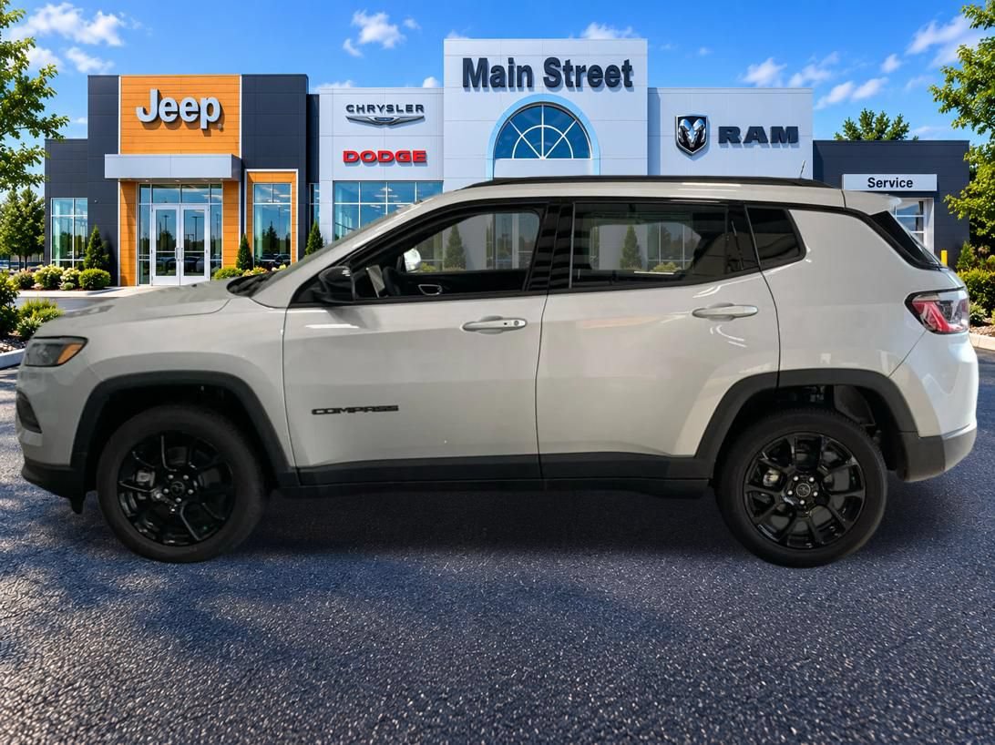 New 2026 Jeep Compass Latitude AWD/4WD image 2