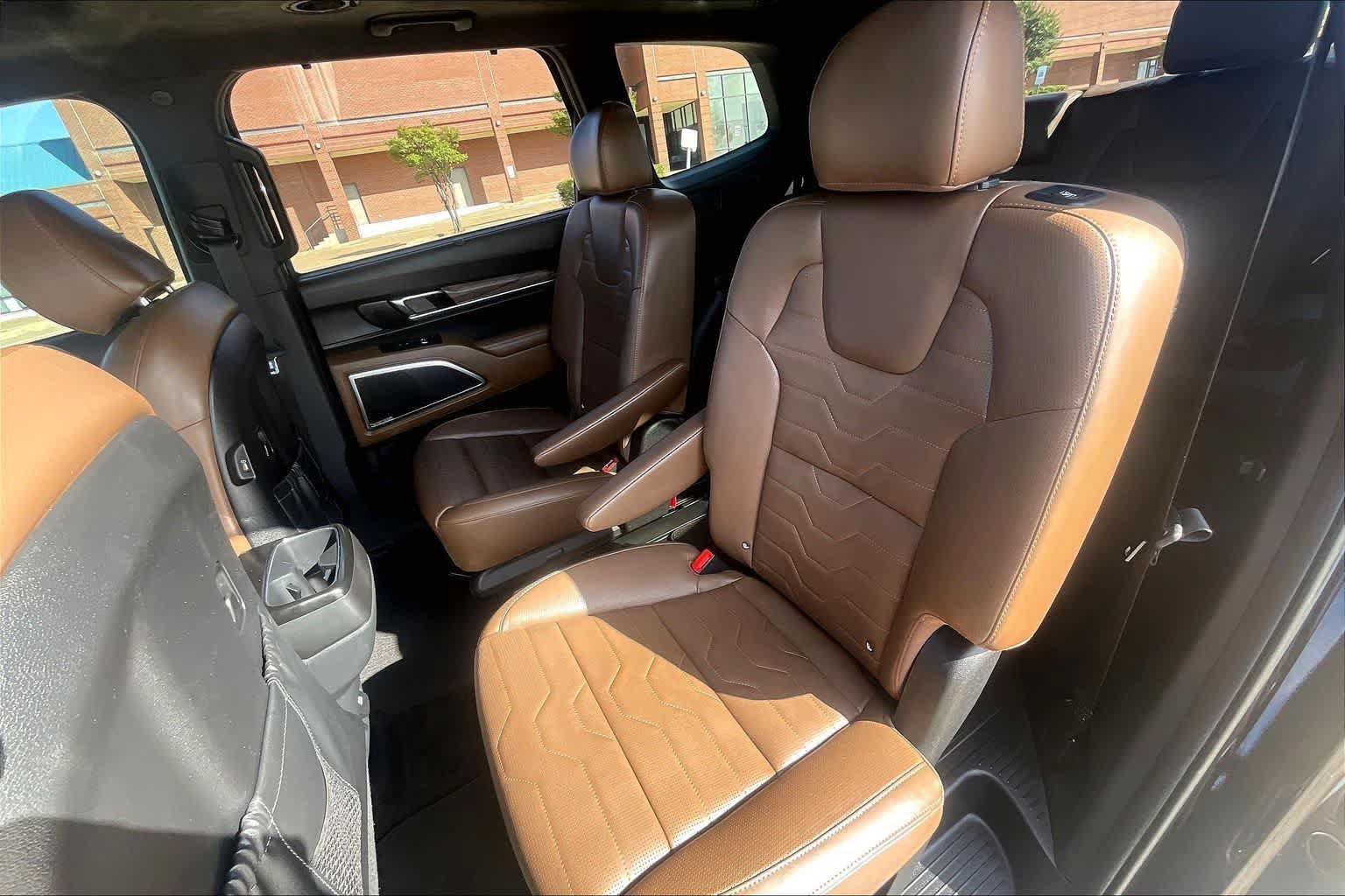 Used 2021 Kia Telluride SX w/ SX Prestige Package AWD/4WD image 28