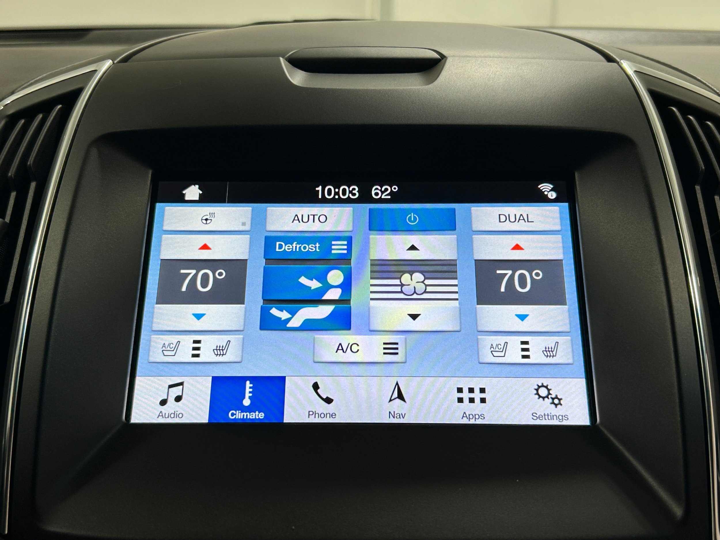 Used 2018 Ford Edge Sport w/ Equipment Group 401A AWD/4WD image 6