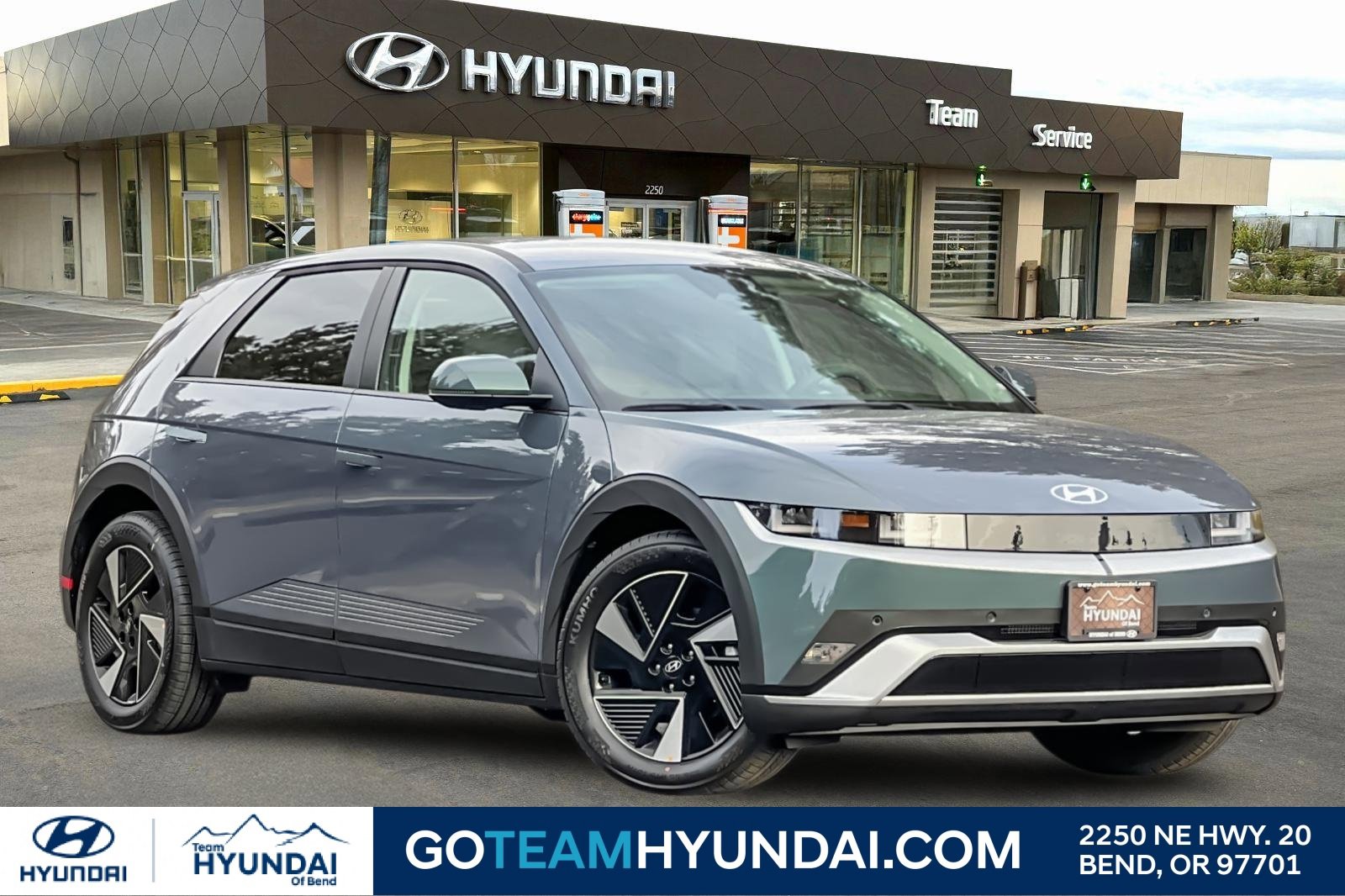 New 2026 Hyundai Ioniq 5 SEL image 1