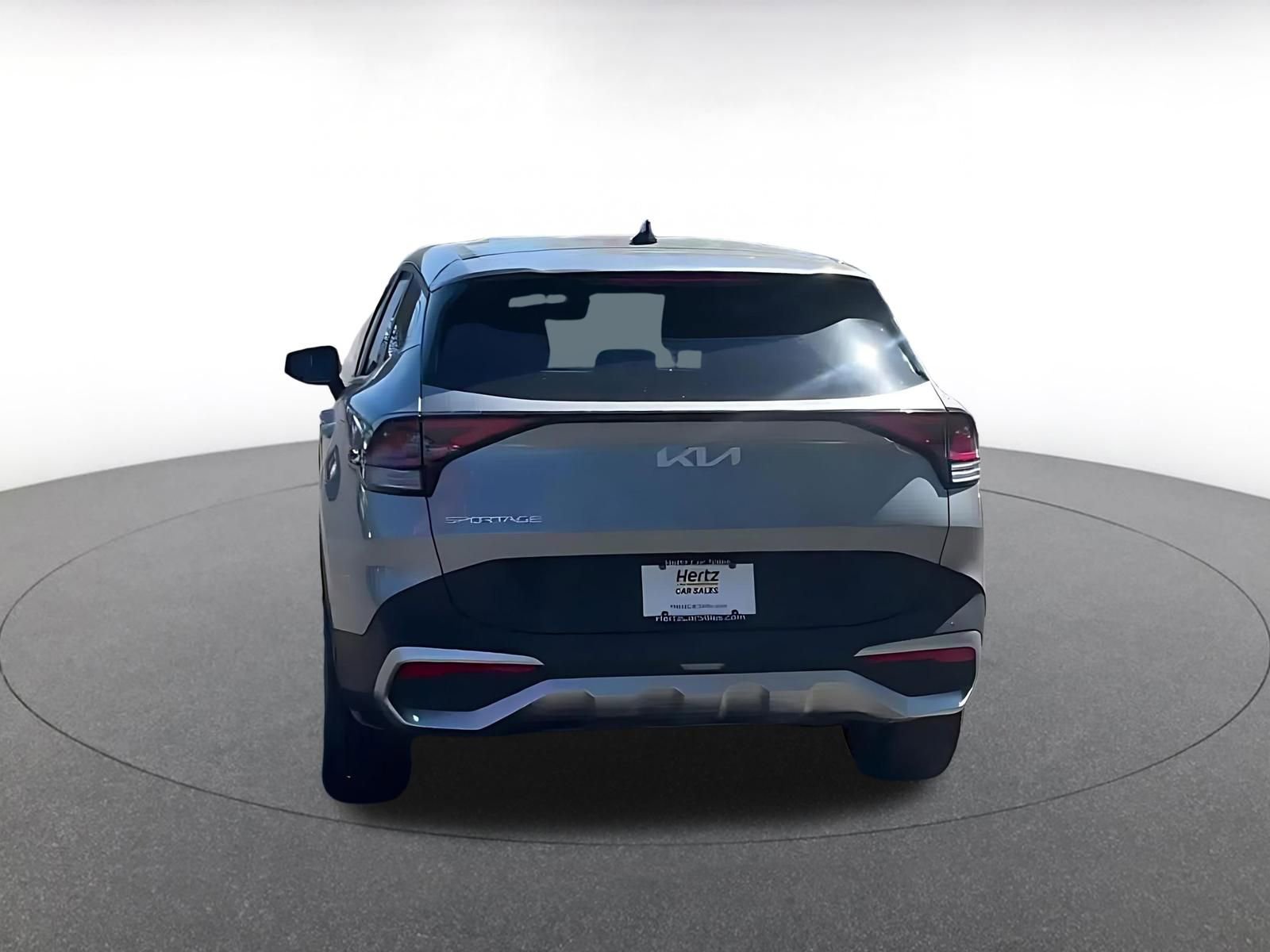 Used 2025 Kia Sportage LX image 12