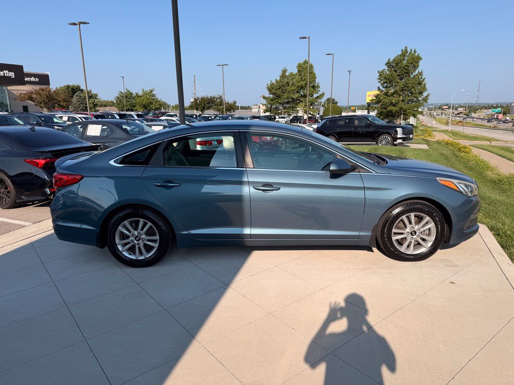 Used 2015 Hyundai Sonata SE FWD image 10