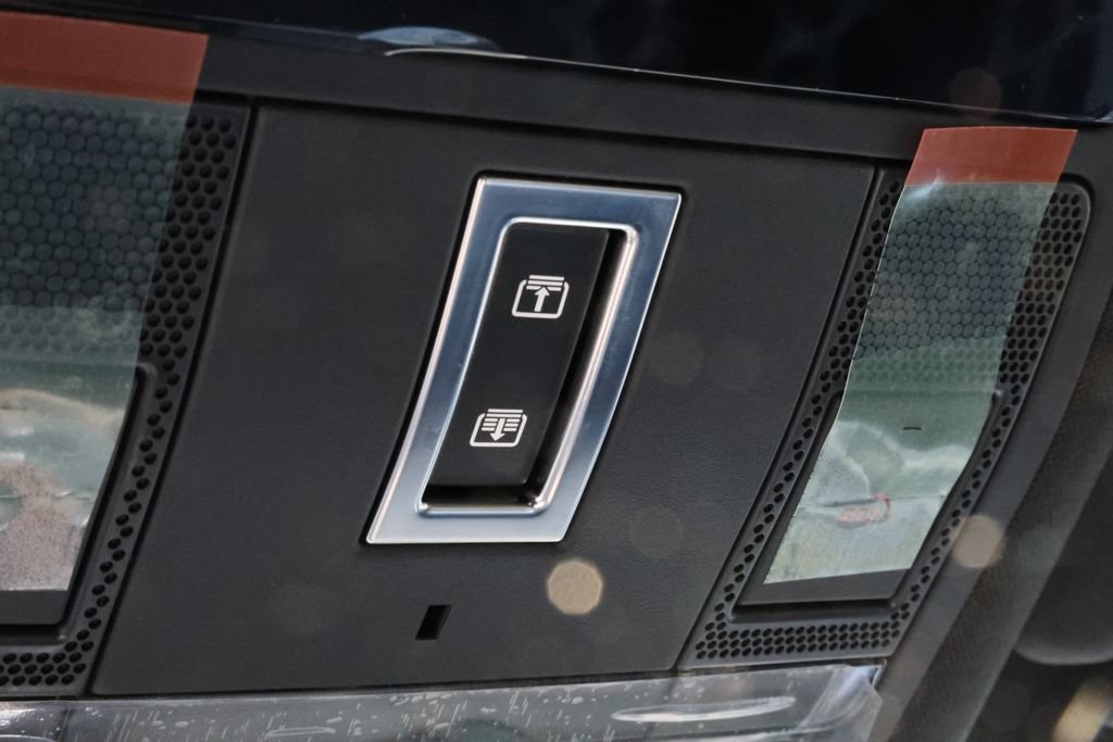 New 2026 Land Rover Discovery Sport Landmark AWD/4WD image 25