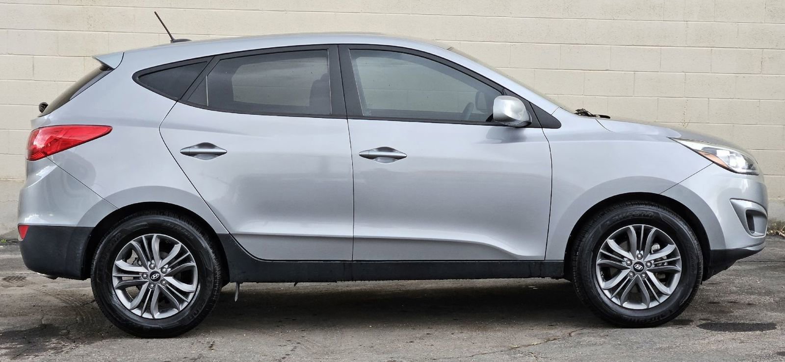 Used 2015 Hyundai Tucson GLS w/ Option Group 02 image 6