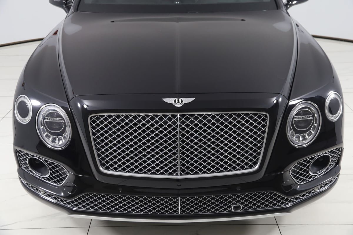 Used 2018 Bentley Bentayga AWD/4WD image 71