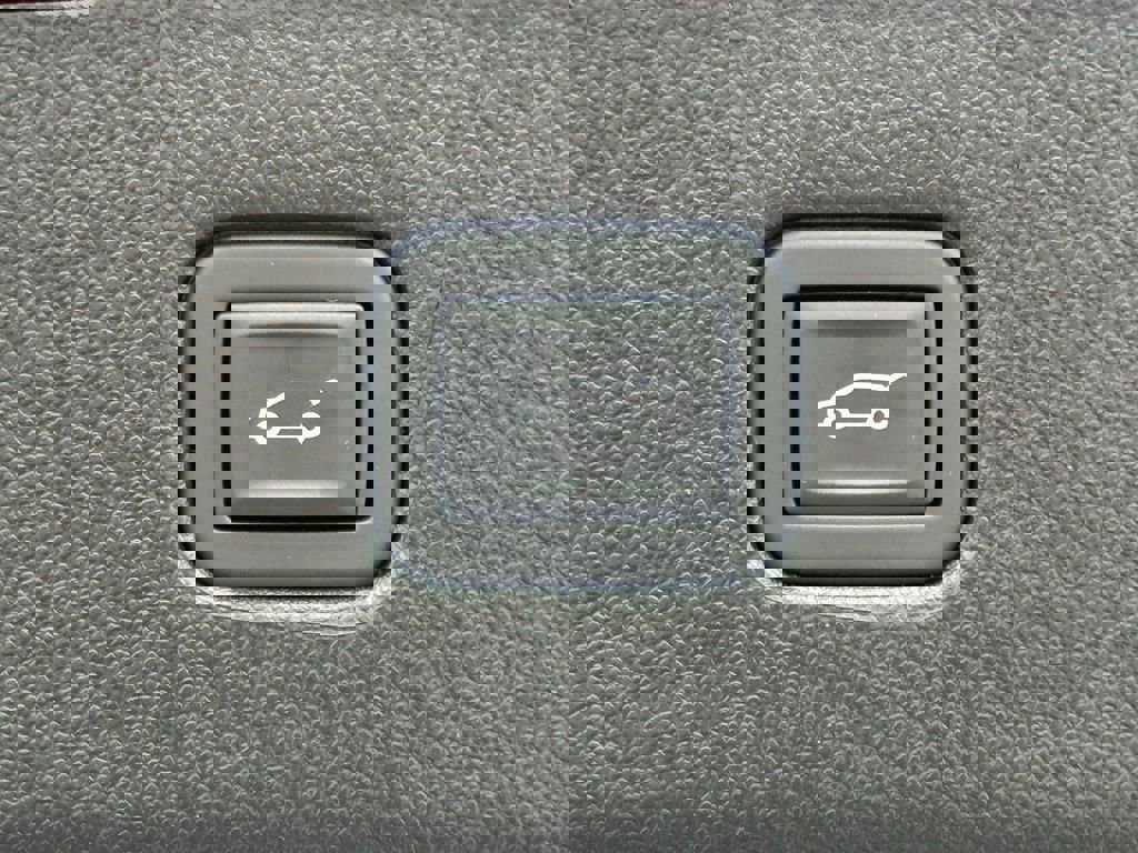 Used 2024 Chevrolet Blazer LT w/ Convenience Package image 38