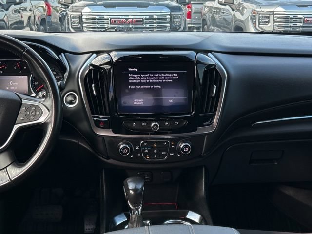 Used 2021 Chevrolet Traverse LT w/ LT Premium Package AWD/4WD image 24