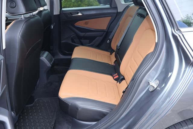 Certified 2022 Volkswagen Jetta SEL image 17