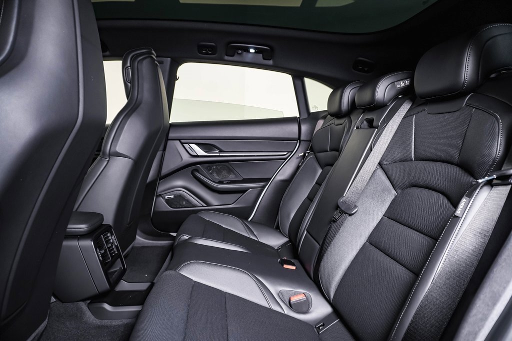 New 2025 Porsche Taycan 4 Cross Turismo image 17