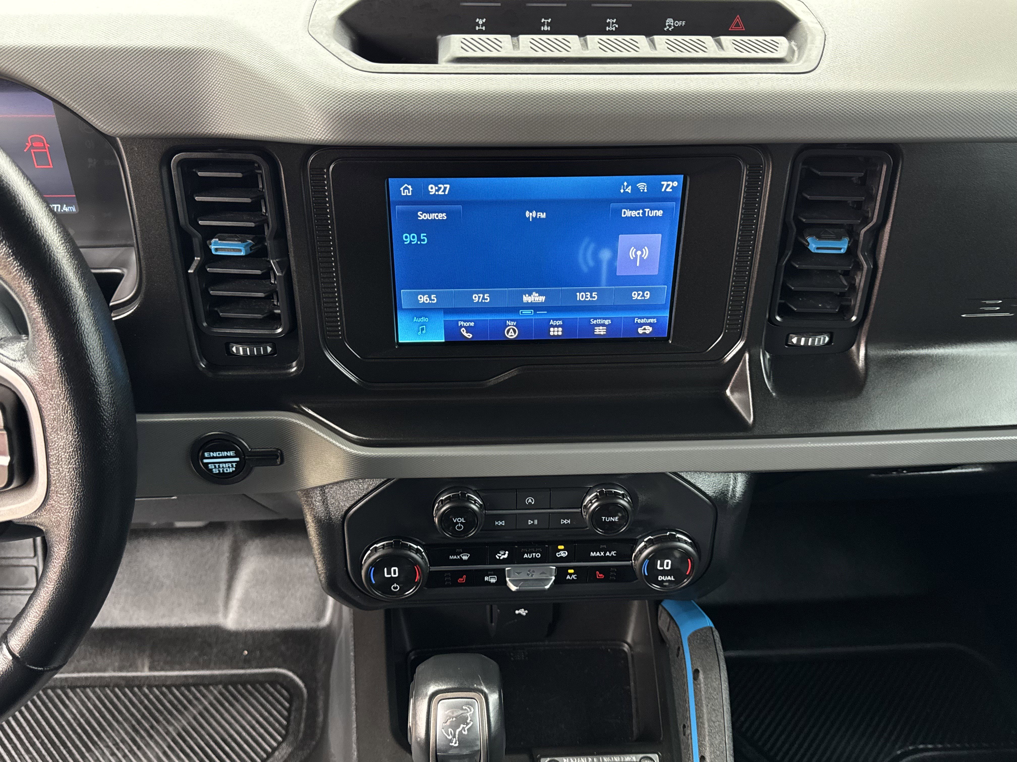 Used 2023 Ford Bronco Black Diamond w/ Sasquatch Package image 19