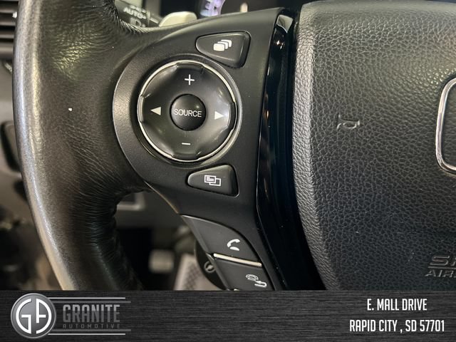 Used 2016 Honda Pilot Elite image 32