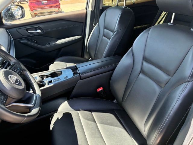 Certified 2023 Nissan Rogue SL w/ SL Premium Package FWD image 12