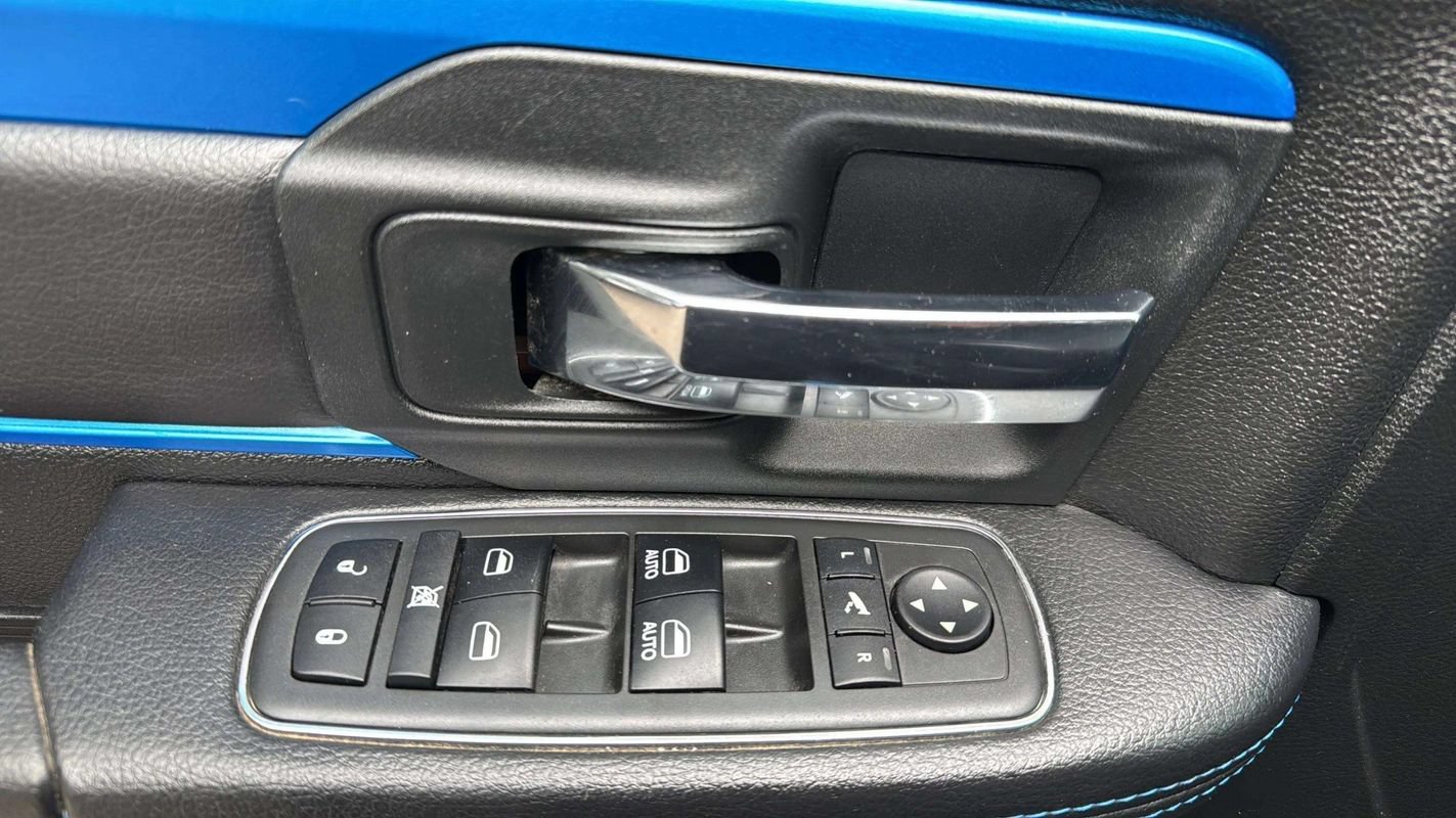 Used 2018 RAM 1500 Sport w/ Hydro Blue Sport Package AWD/4WD image 21