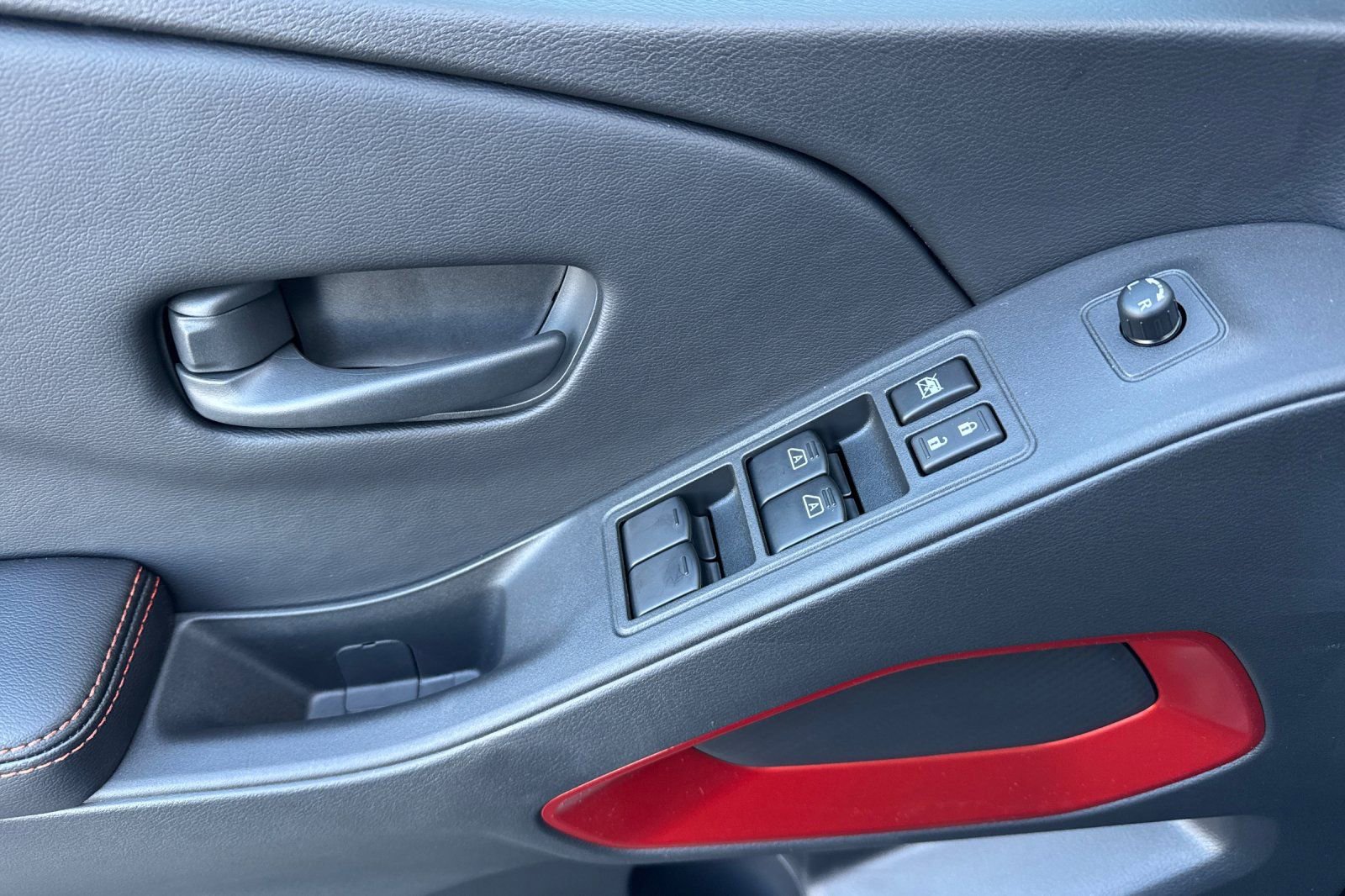 New 2026 Nissan Frontier PRO-4X w/ Tow Package image 8