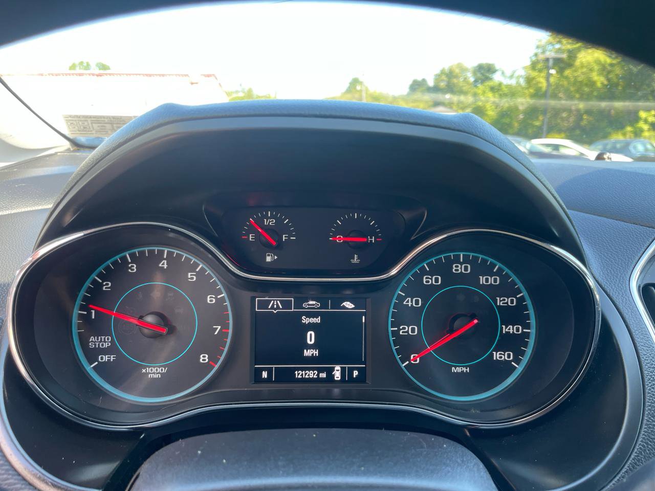 Used 2018 Chevrolet Cruze LS FWD image 17