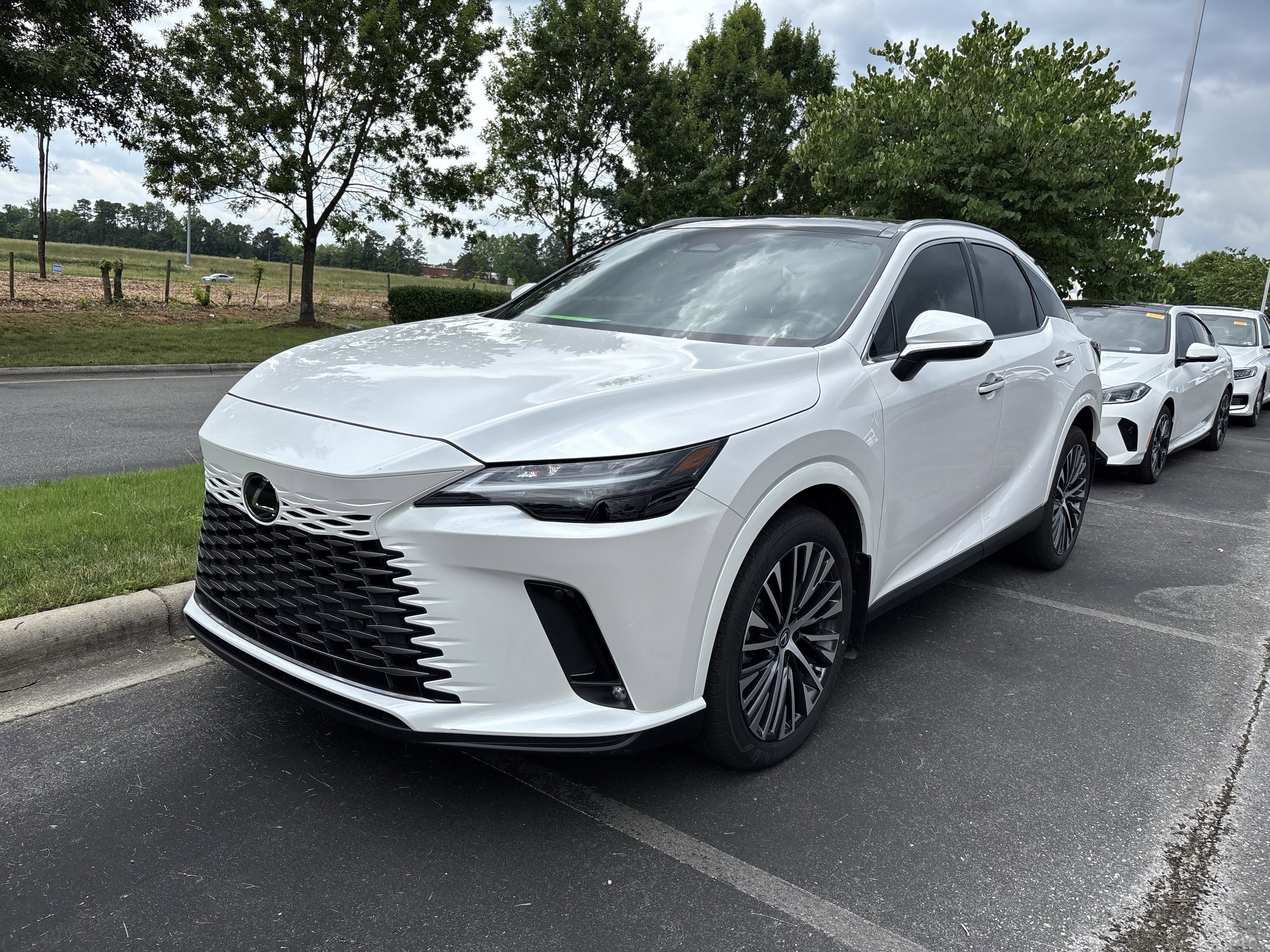 Used 2023 Lexus RX 350 Premium Plus w/ Accessory Package (Z1) FWD image 12
