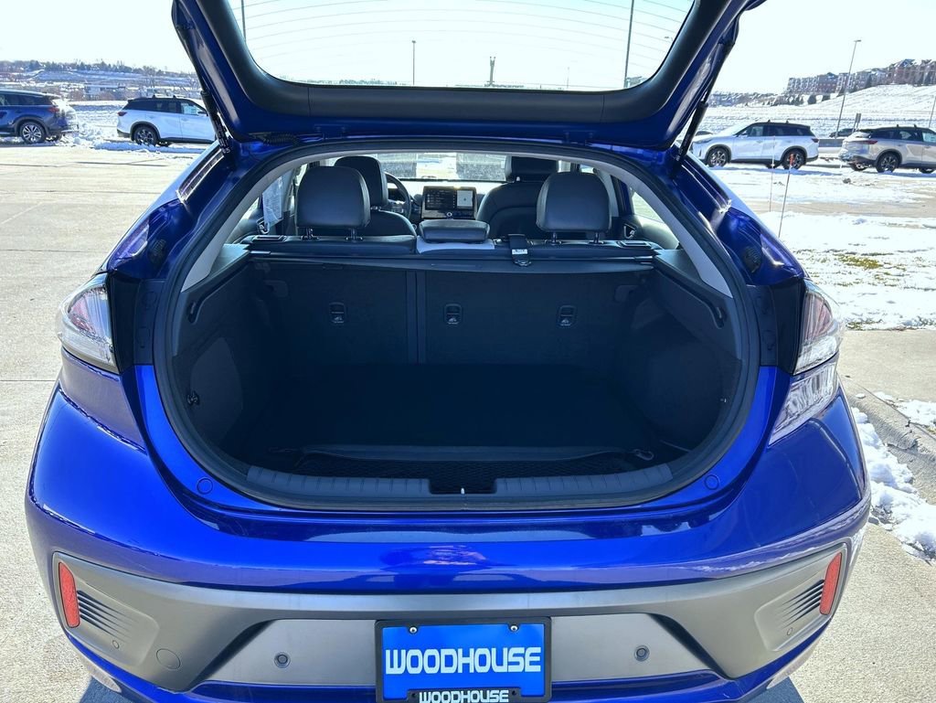 Used 2021 Hyundai Ioniq Limited image 22