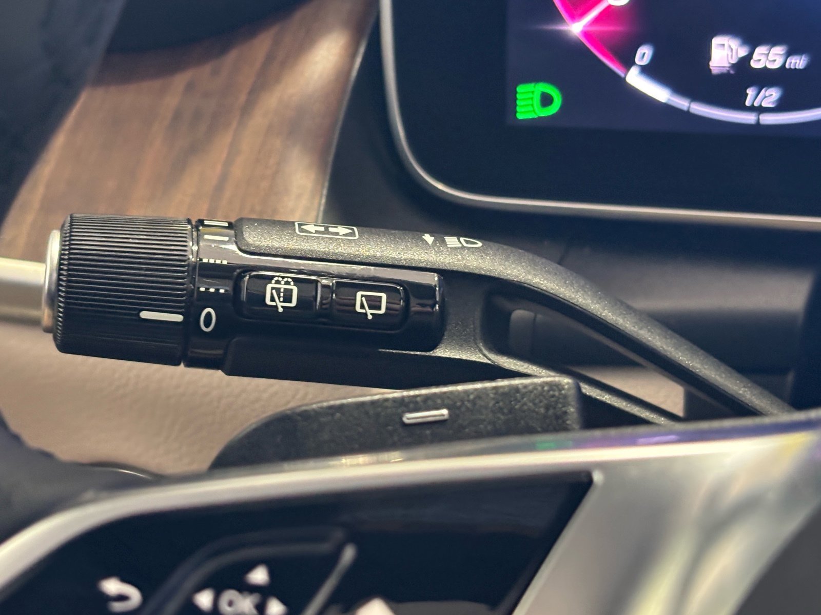 Used 2024 Mercedes-Benz GLC 300 image 41