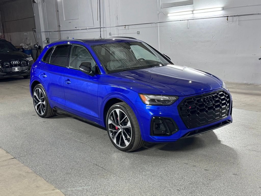 Used 2024 Audi SQ5 Prestige AWD/4WD image 4