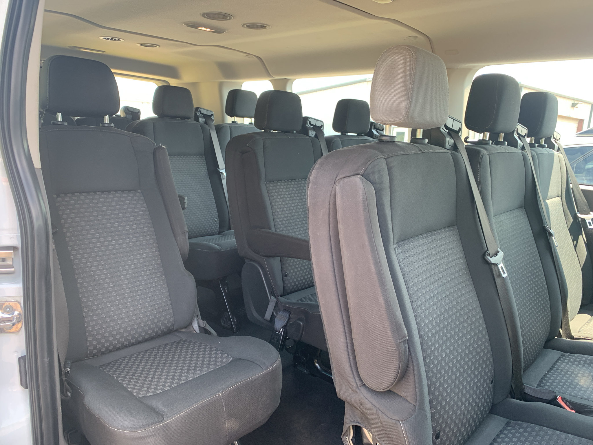 Used 2023 Ford Transit 350 XLT RWD image 29