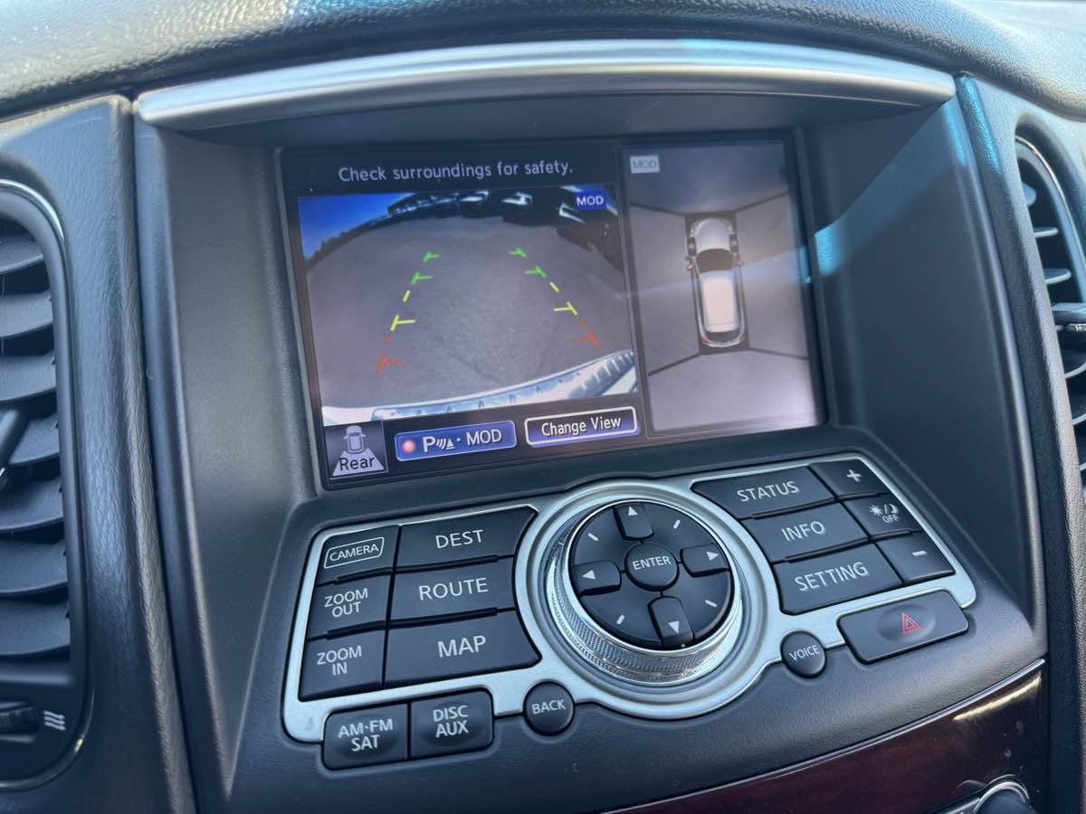 Used 2016 INFINITI QX50 2WD w/ Technology Package image 33