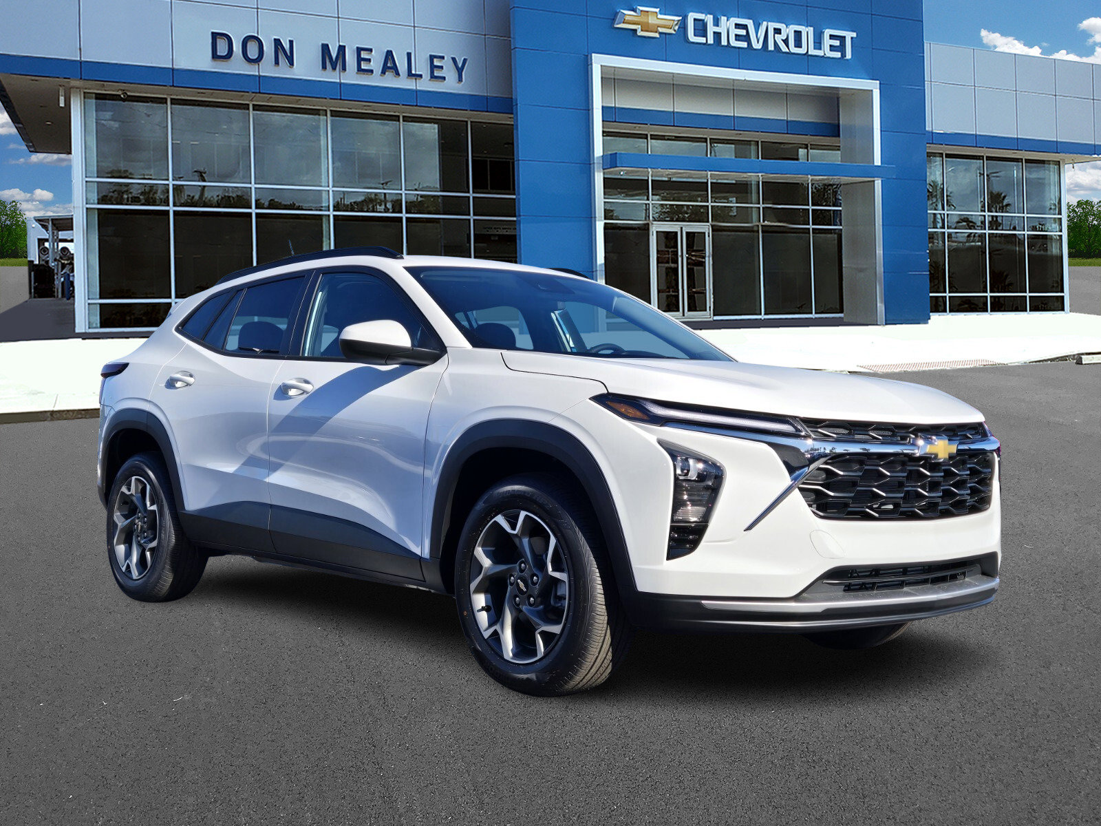 New 2026 Chevrolet Trax LT w/ Driver Confidence Package image 1