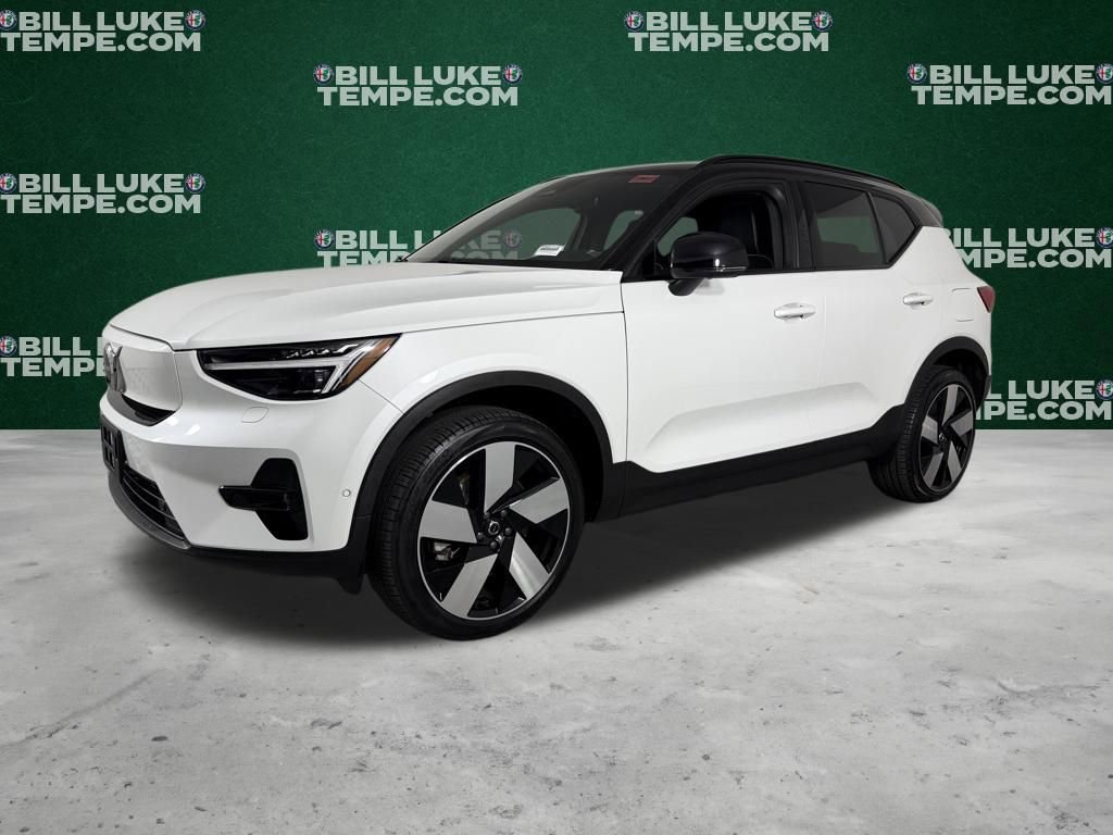 Used 2023 Volvo XC40 Recharge Ultimate w/ Protection Package Premier image 9