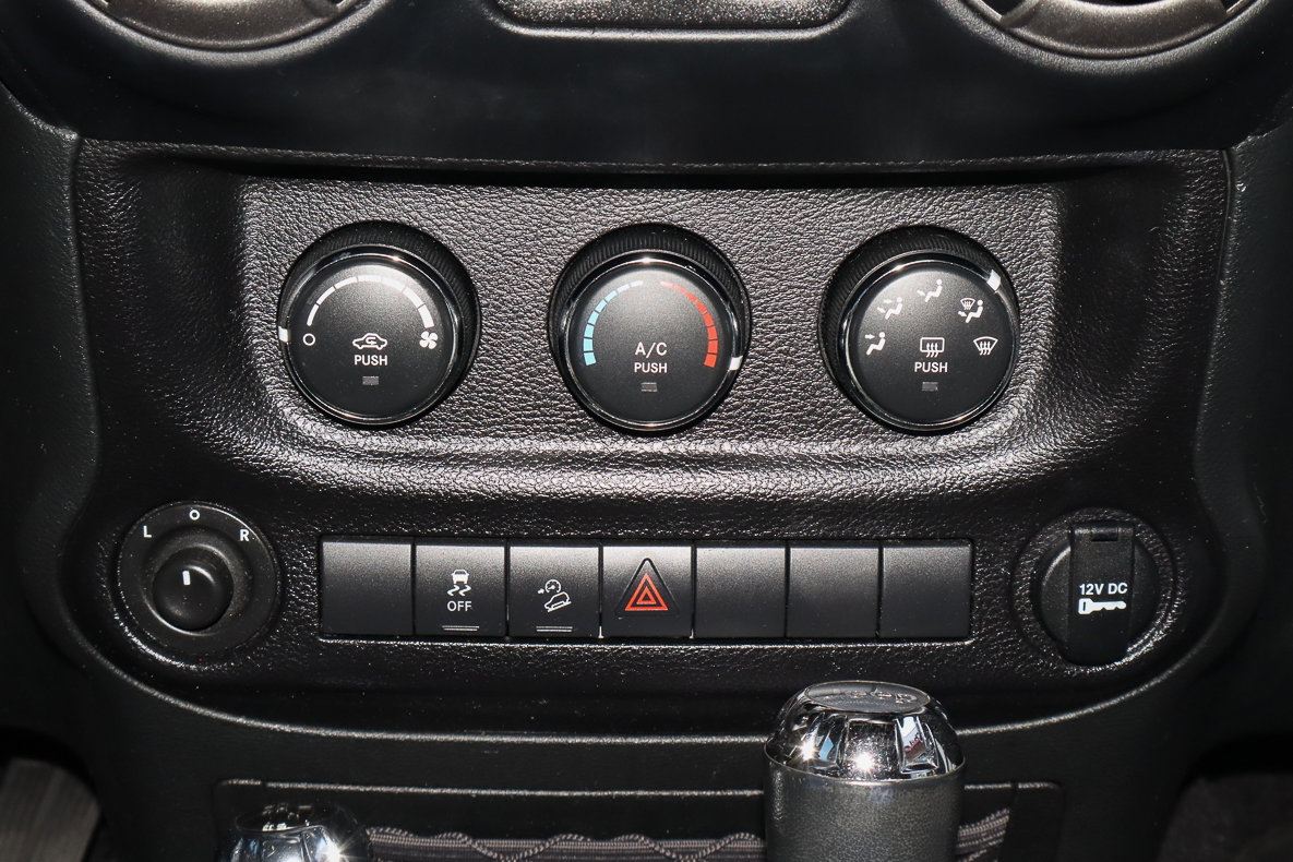 Used 2017 Jeep Wrangler Sport w/ Quick Order Package 24S image 11