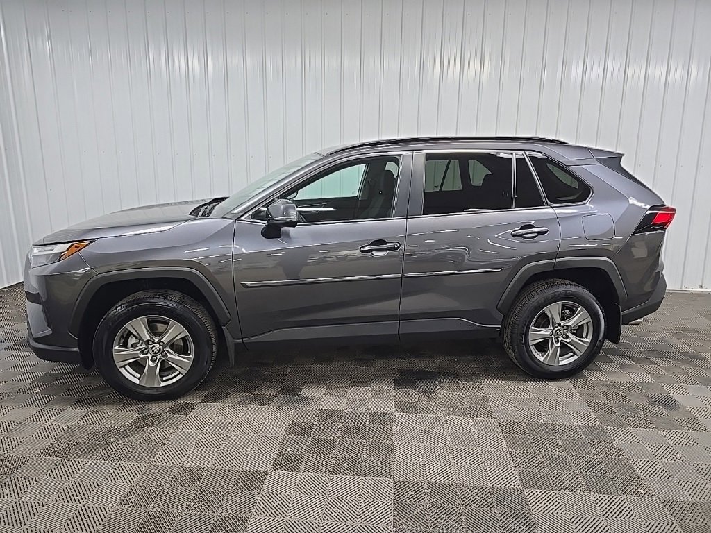Used 2024 Toyota RAV4 XLE image 5