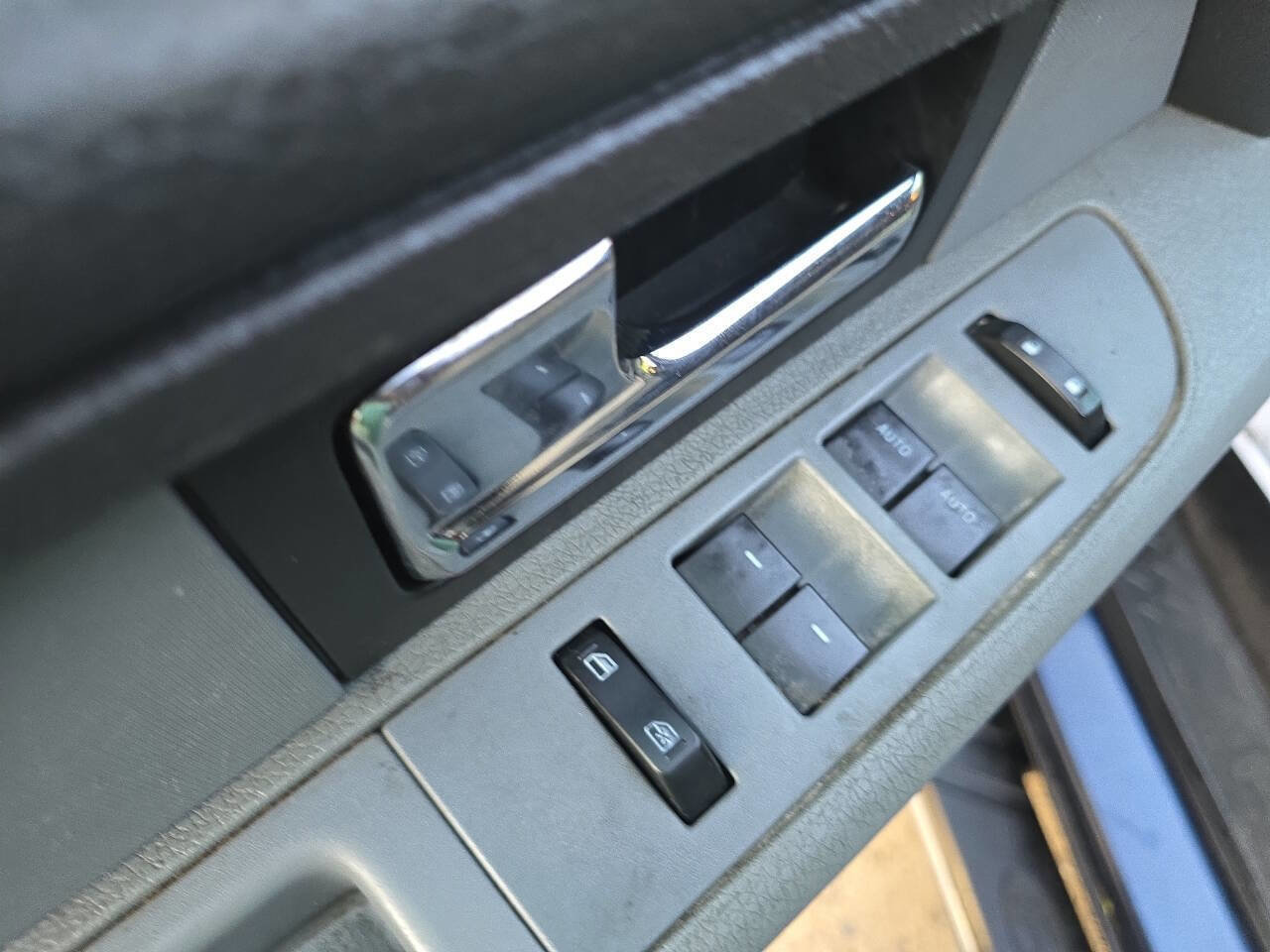 Used 2014 Ford F150 XLT w/ Equipment Group 302A Luxury image 10