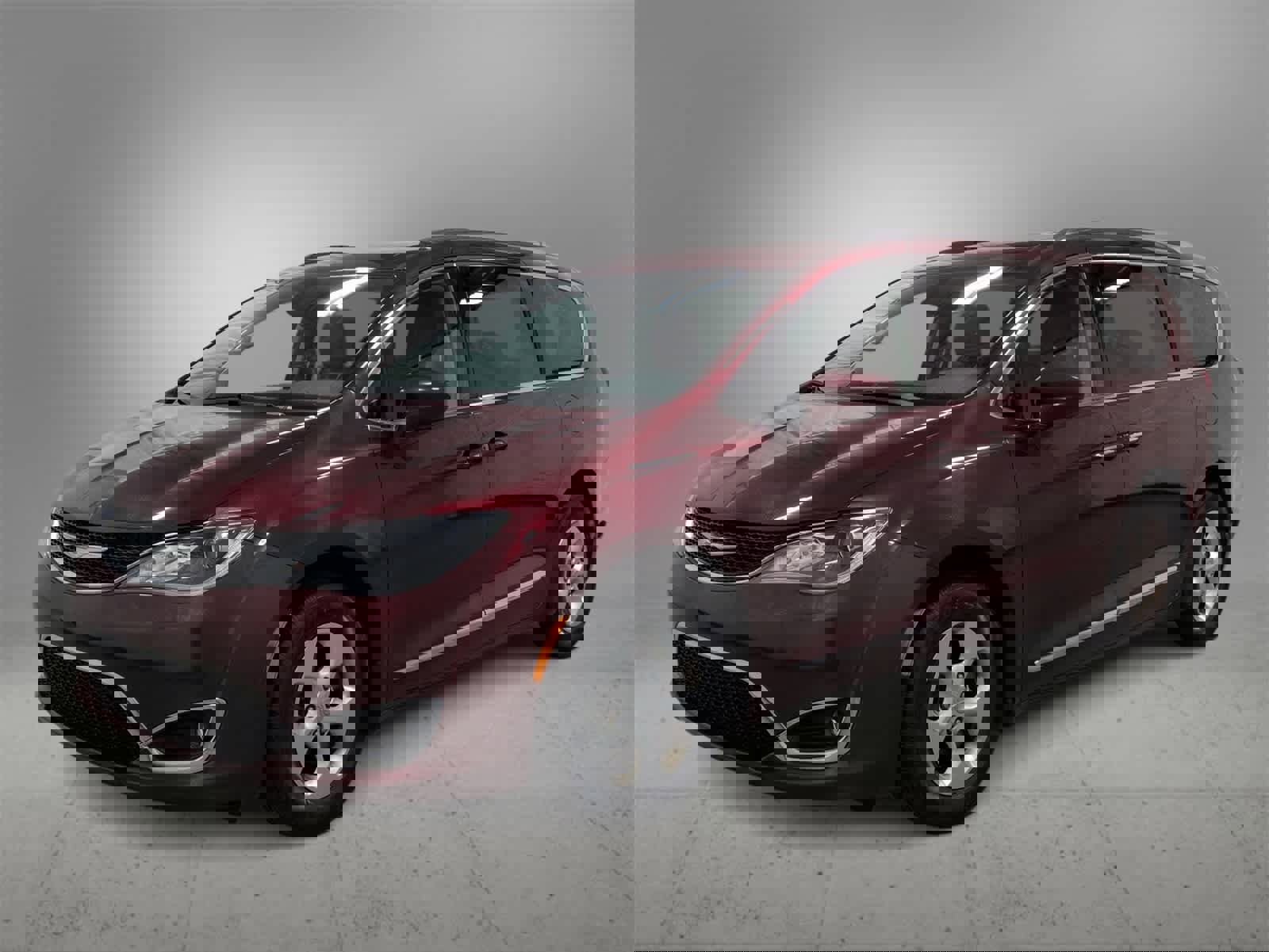 Certified 2017 Chrysler Pacifica Touring-L Plus image 4