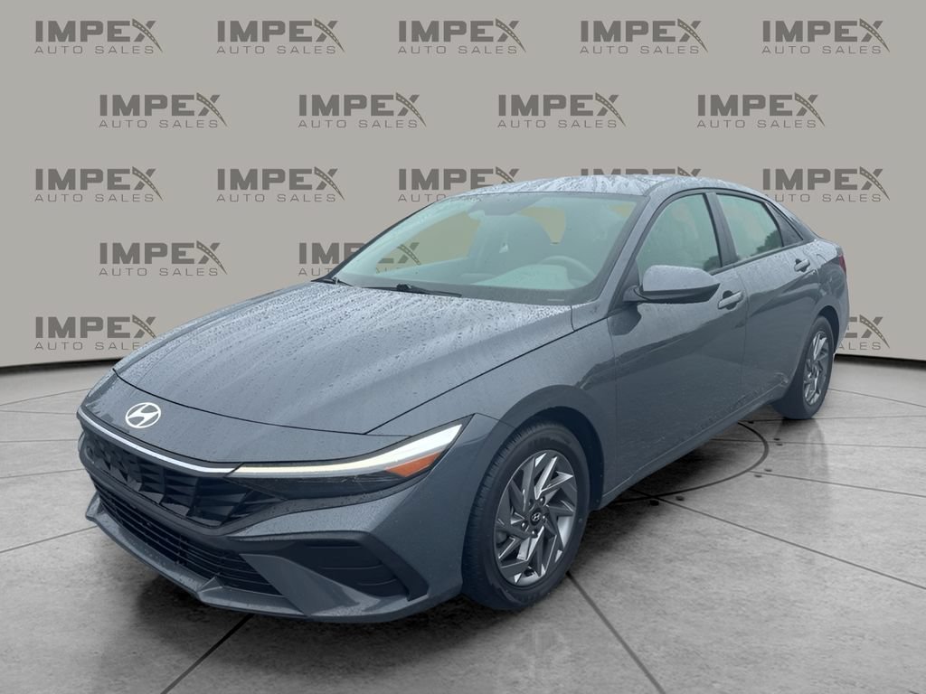 Used 2024 Hyundai Elantra SEL