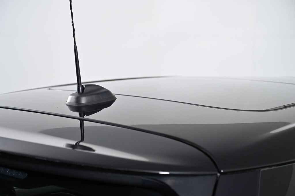 Used 2021 MINI Cooper S w/ 6.5" Touchscreen Package FWD image 10