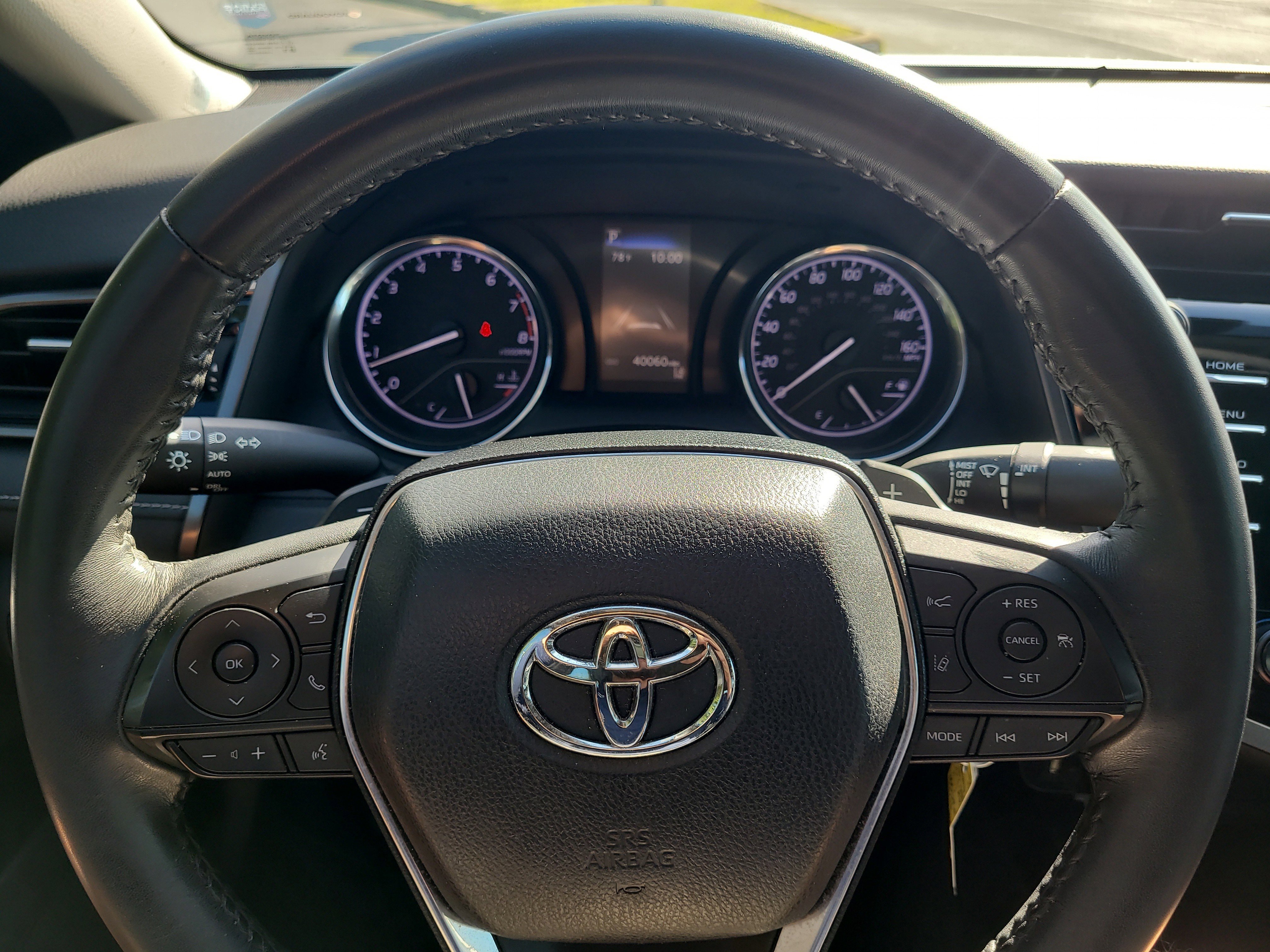 Used 2019 Toyota Camry SE FWD image 26