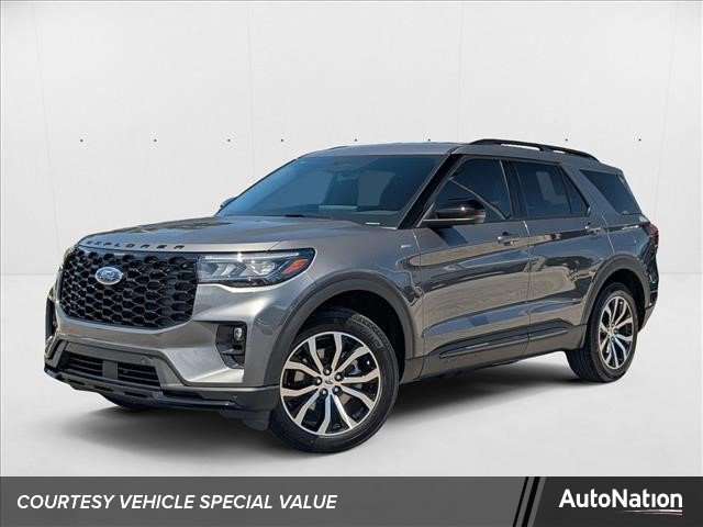New 2025 Ford Explorer ST-Line w/ Premium Package
