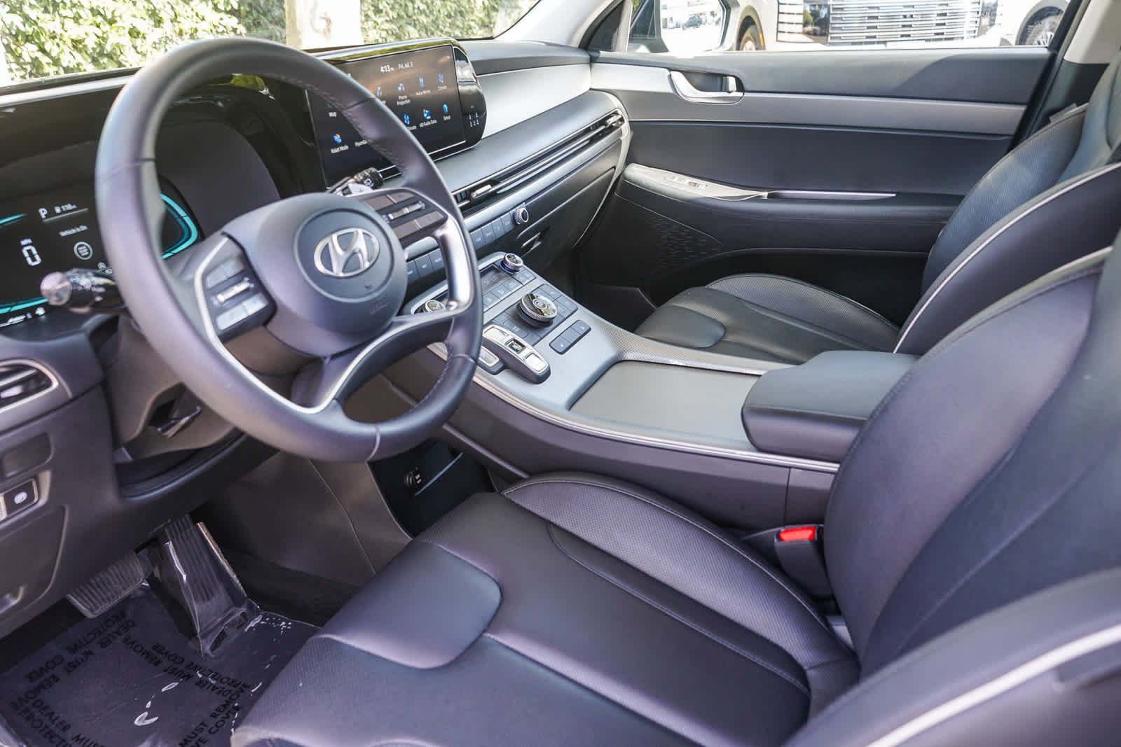 Used 2024 Hyundai Palisade SEL FWD image 18