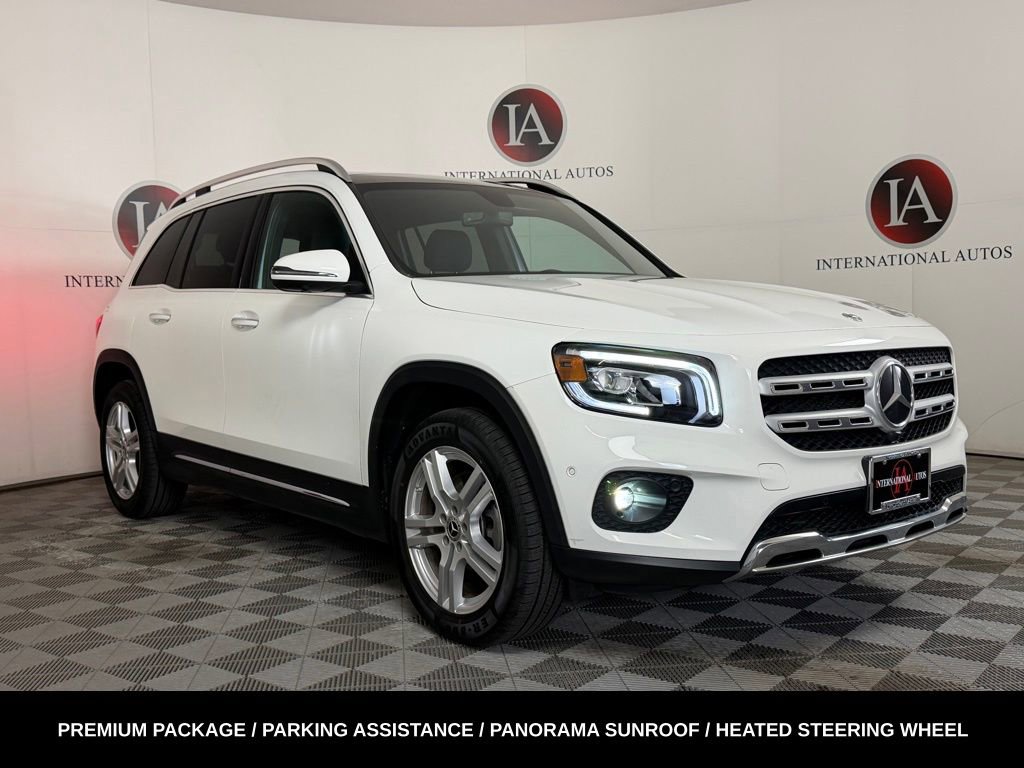 Used 2022 Mercedes-Benz GLB 250 4MATIC w/ Premium Package Lite image 1