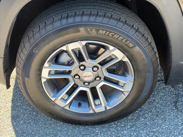 New 2027 GMC Terrain Elevation w/ LPO, Floor Liner Package FWD image 17