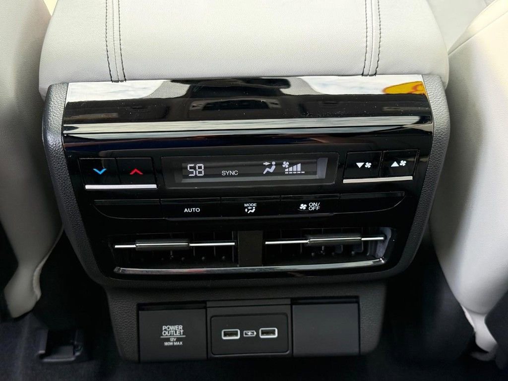 Certified 2023 Acura MDX SH-AWD w/ Technology Package image 13