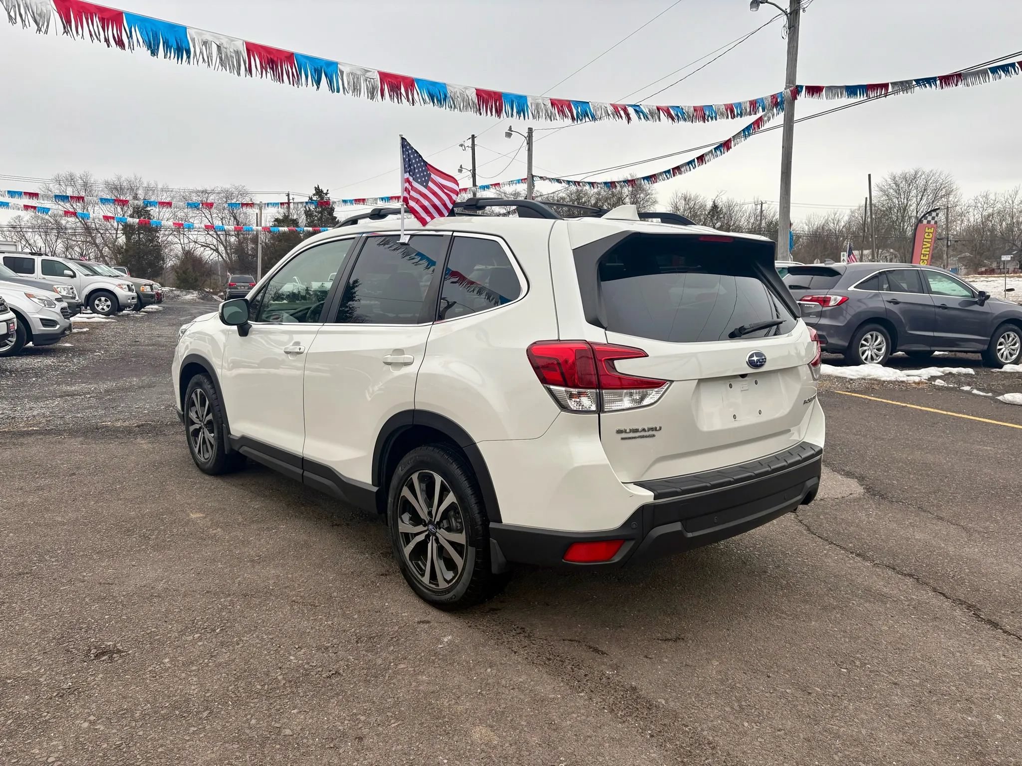 Used 2019 Subaru Forester Limited AWD/4WD image 3