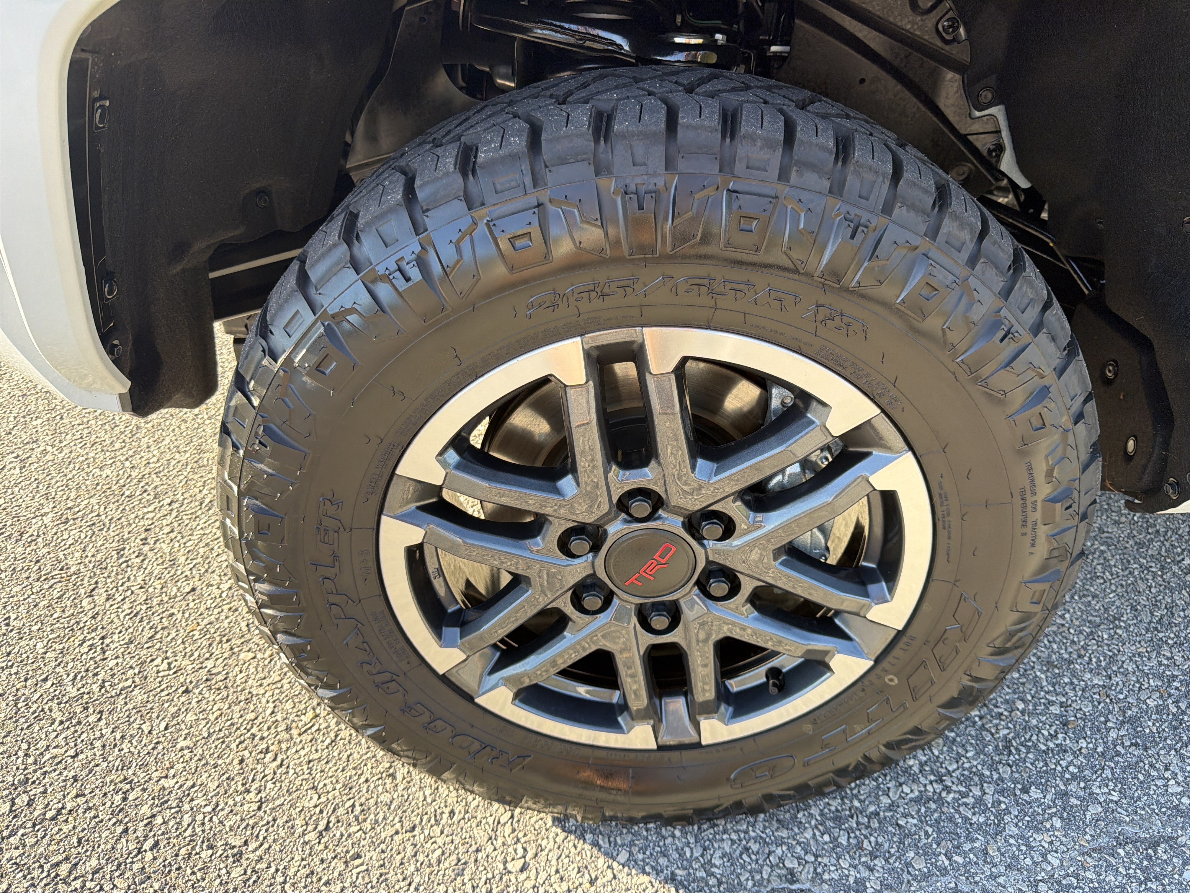 Certified 2026 Toyota Tacoma TRD Sport w/ TRD Sport Premium Package AWD/4WD image 20