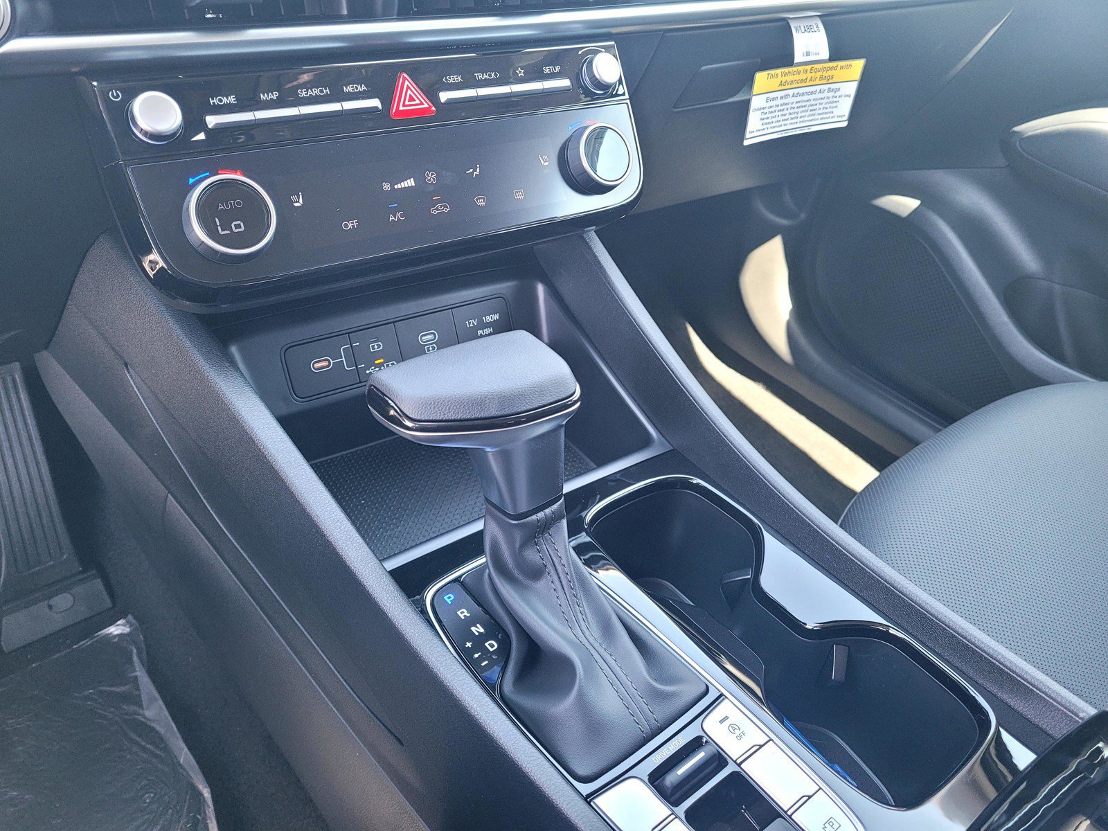 New 2026 Hyundai Tucson SEL Plus FWD image 17