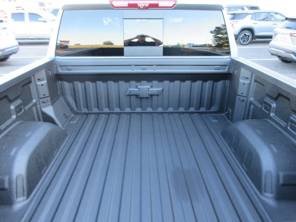 New 2026 Chevrolet Silverado 1500 High Country AWD/4WD image 13